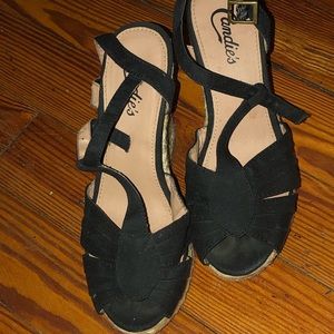 Candie's Shoes - Black and beige Wedge Heels Candie's Shoes - Black and beige Wedge Heels